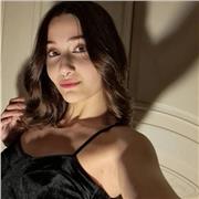 studentessa del liceo offre aiuto studio e compiti a bambini tra le elementari e le medie